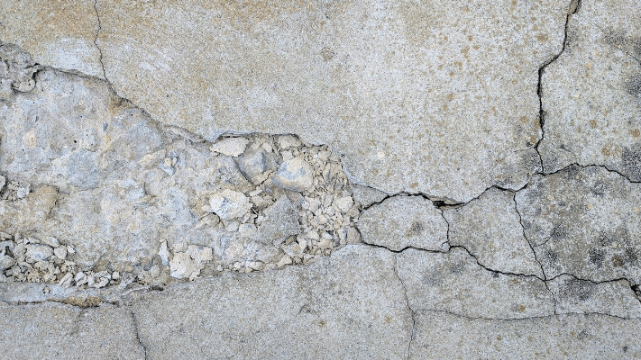 What Are Your Options for Dealing with Damaged Concrete In Your Home?